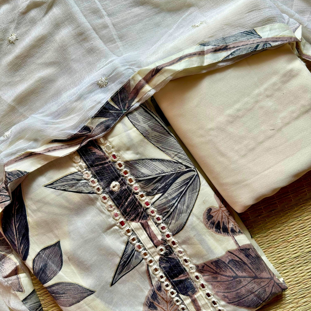 IVORY BOTANICAL COTTON SALWAR SUIT
