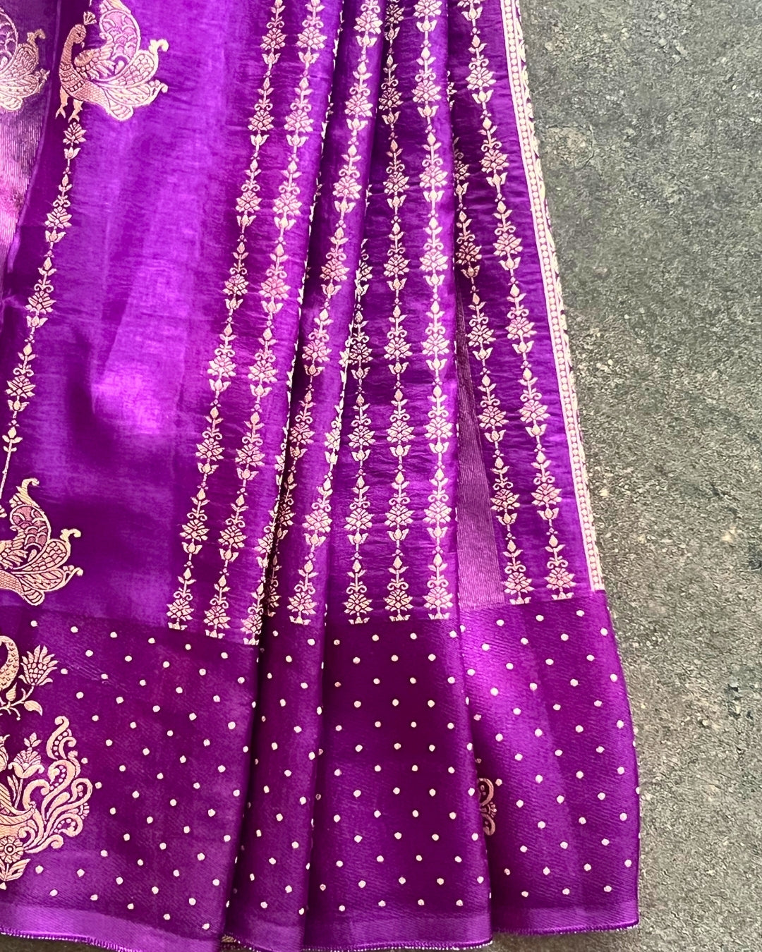 Royal Iris Dola Silk Saree