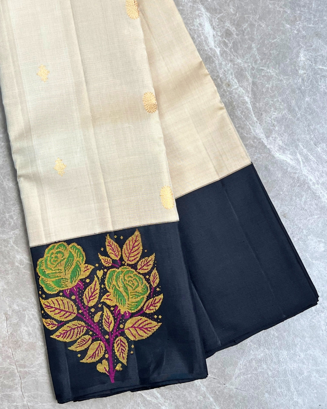 AARANI PLAIN FANCY SILK SAREE