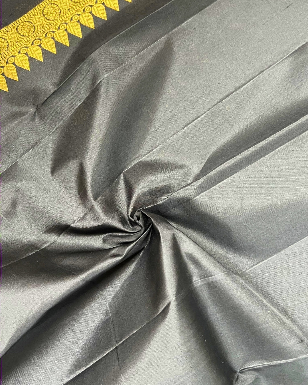 AARANI PLAIN FANCY SILK SAREE