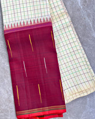 SILK FANCY SAREE BODY CHECKS WITH Ben tex border rain drops butta