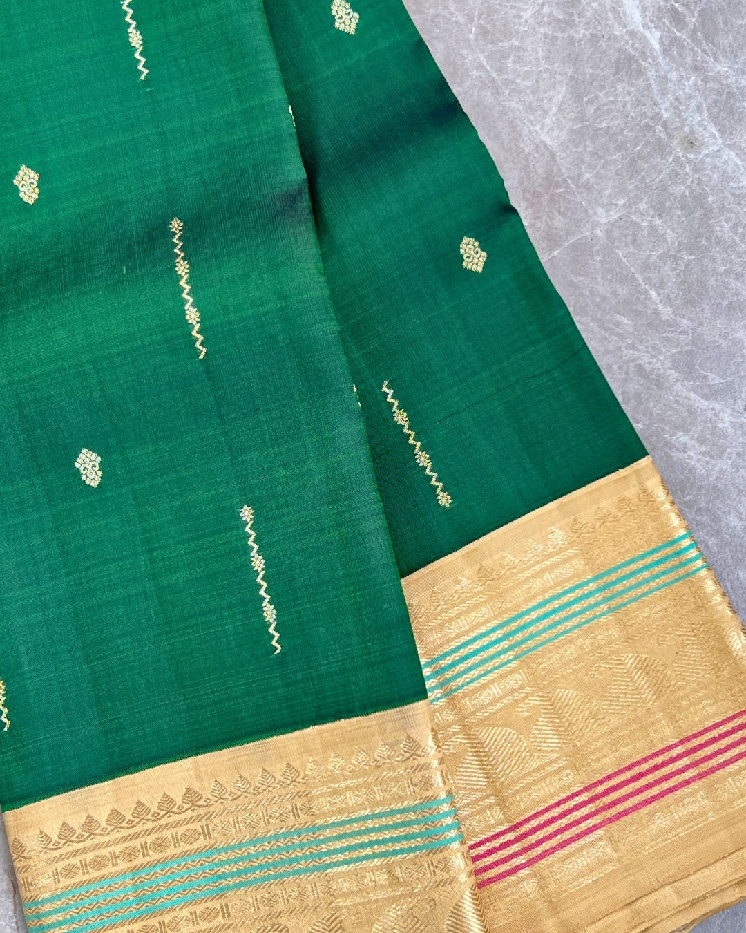 AARANI PLAIN FANCY SILK SAREE
